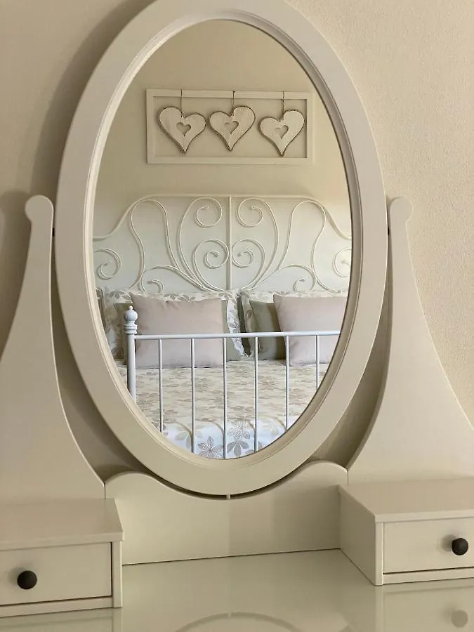 Villa Vittoria إيربا شقة