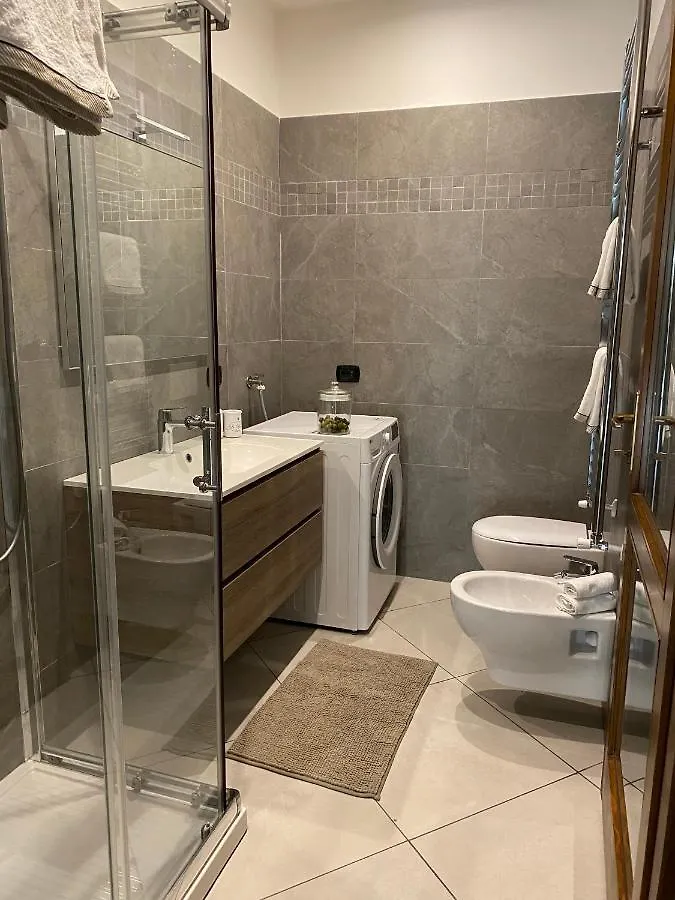 Villa Vittoria إيربا 0*,  إيطاليا