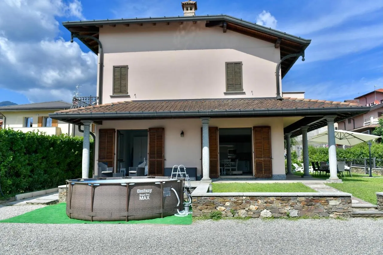 Villa Vittoria إيربا