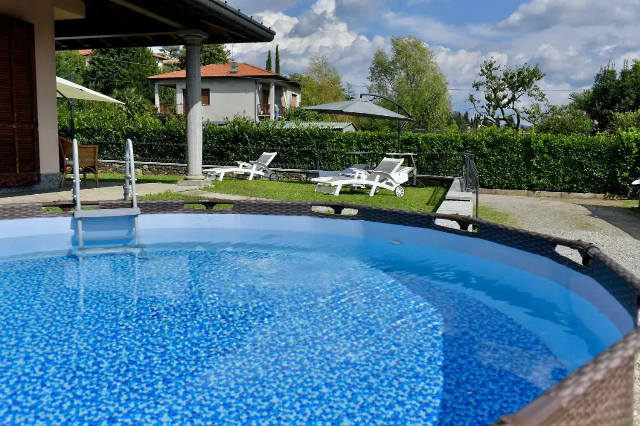 Villa Vittoria إيربا 0*,