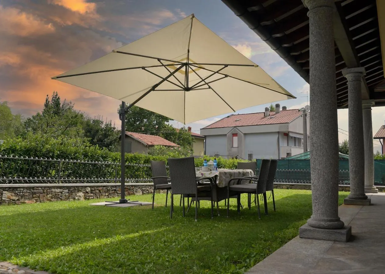 Villa Vittoria إيربا 0*,