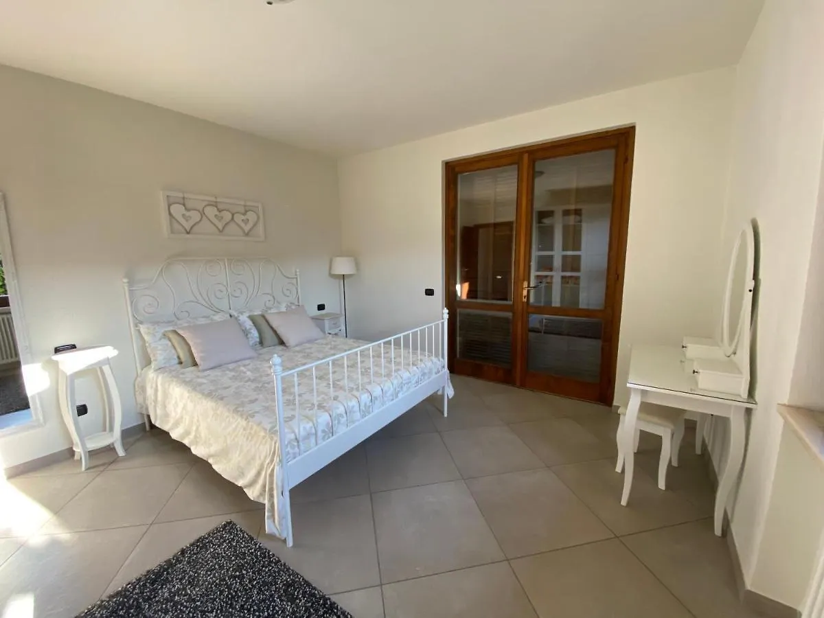 Villa Vittoria Erba 0*,